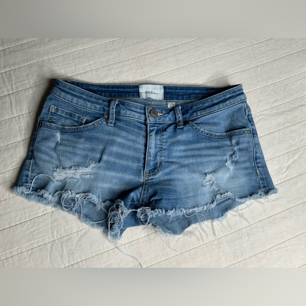 Women’s Stella Stretch Short BKE size 28